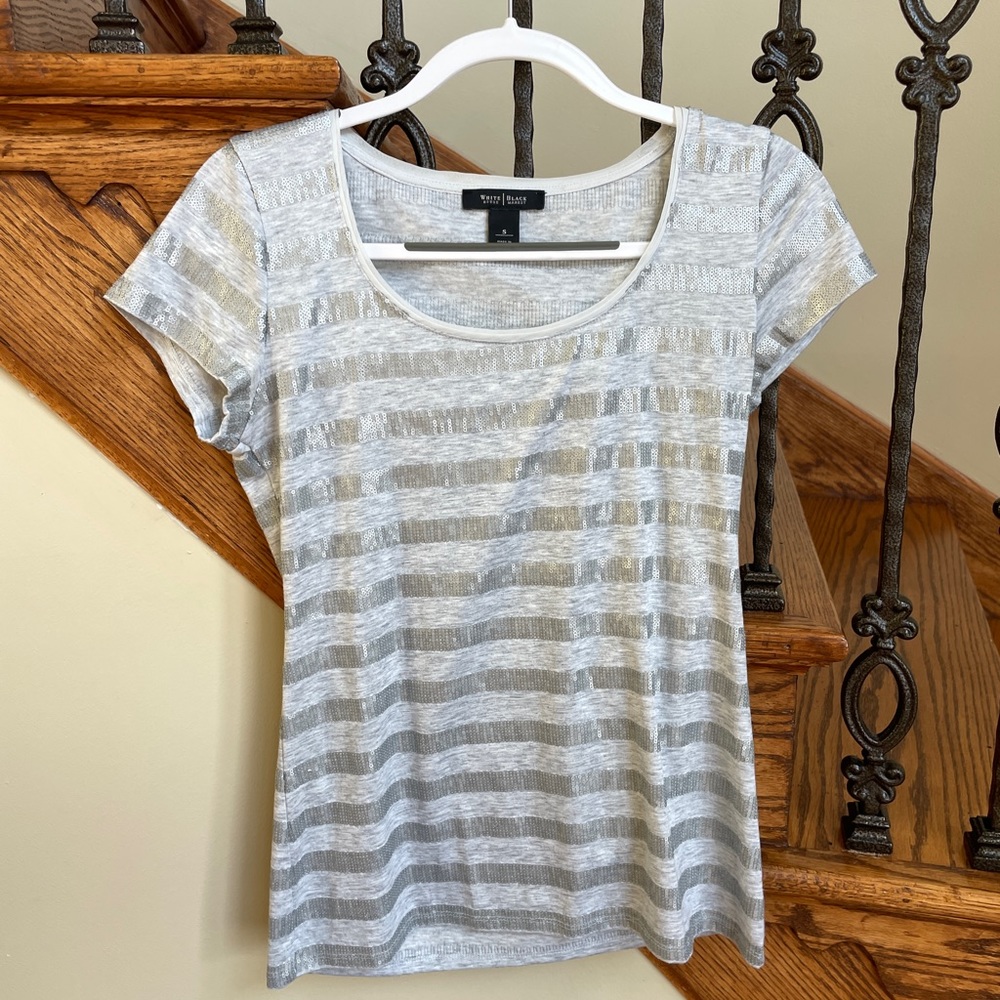 Sequined short sleeved shirt